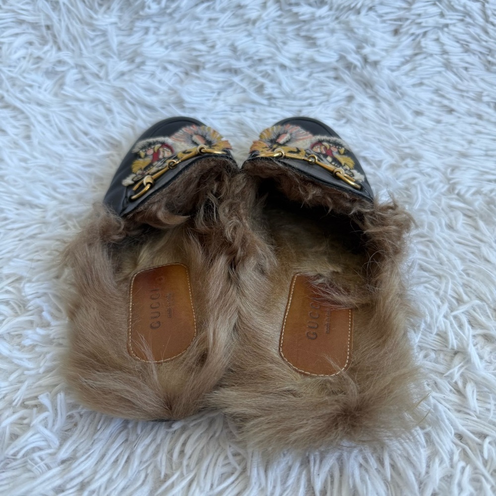Gucci Princetown Black Leather Mules with Fur and Roaring Tiger Size 38 - Picture 6 of 12